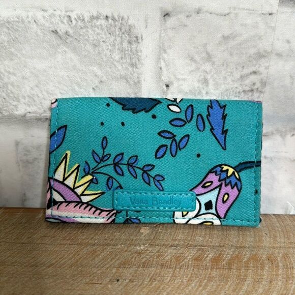 Vera Bradley RFID Card Holder - Picture 1 of 4